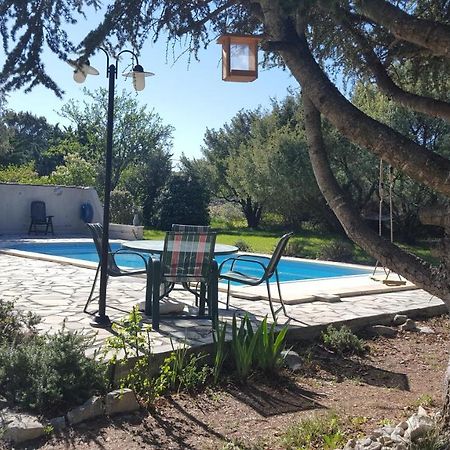 Le Kalarino Bed & Breakfast Saint-Remeze Dış mekan fotoğraf