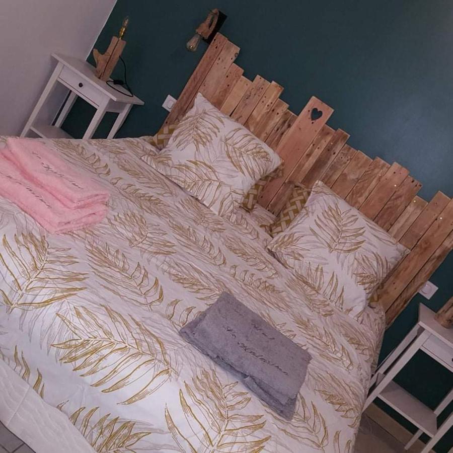 Le Kalarino Bed & Breakfast Saint-Remeze Dış mekan fotoğraf